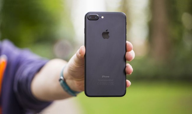 Read more about the article Giá iphone 7 Plus FPT cập nhật nhất